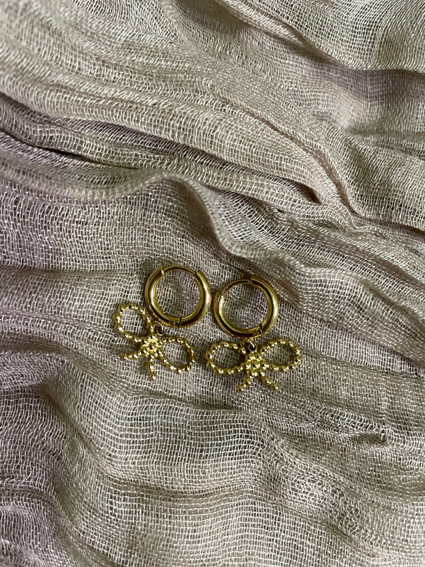 Boucles noeuds perles